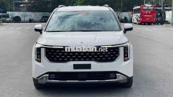 Kia Carnival Premium 7S model 2025 màu trắng