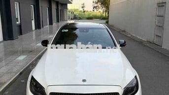 Mercedes Benz C Class 2019 C 300 AMG - 125000 km