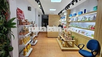 Cho thuê Tầng 1 toà Văn phòng 6 tầng phố Huỳnh Thúc Kháng 65 m2