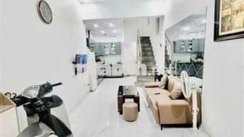 Bán nhà Linh Quang, phân lô, gần hồ, nở hậu, 25m, 7.6 tỷ, hợp túi tiền