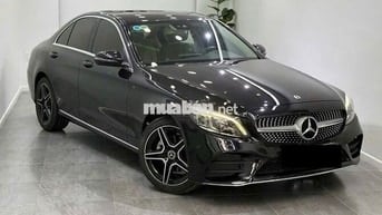 Gia Đình Cần Bán Mercedes C200 Exclusive - SX 2020