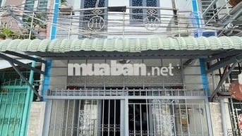 Nhà phố trệt lầu tại Lê Văn Lương. Cổng KDC Gia Long. Sổ hồng sẵn.