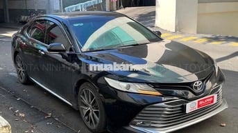 Toyota Camry 2019 2.5Q - 50000 km