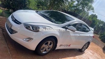 Hyundai Elantra 2014 1.6 MT - 110000 km