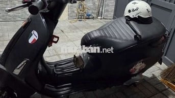 Xe vespa prind