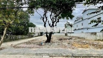 ĐẤT MẶT TIỀN TRƯỜNG CHINH VỊ TRÍ KINH DOANH BUÔN BÁN SẦM UẤT