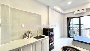 Căn hộ 35m2 ban công đón nắng ngay Lê Quang Định gần chợ Bà Chiểu