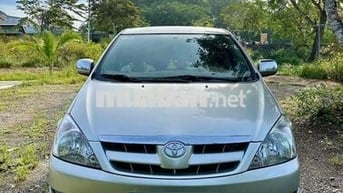 Toyota Innova 2008 G - 200000 km