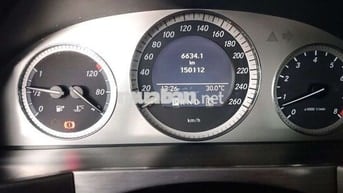 Mercedes-Benz GLK300 2009 Trắng 150112 km