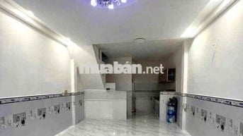 Cần cho thuê nhà hxh 4x10m 1 lầu 2pn 2wc giá 8.5tr tháng