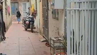 CC cần bán nhà riêng, diện tích 33m2, tại ngõ 259 đường Vĩnh Hưng, HN