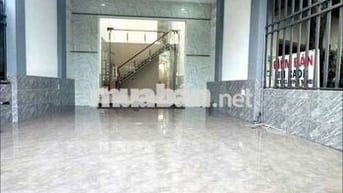 Nhà gác lửng Phú Hoà, xây dựng chắc chắn, DT: 5x20, thổ cư 60, có 3PN