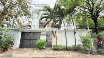 Cho Thuê Biệt Thự Vạn Phát Hưng, Q7 Trệt 2 Lầu 5PN FUll NT 50 Triệu