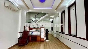 Bán nhà 3 tầng gần Phạm Văn Đồng, 65m2, HXH, giá 6.1tỷ Thủ Đức. gấp