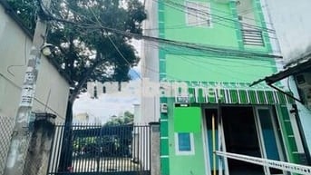 NHÀ 5 TẦNG - 50M2  - 3PN , 3WC  - HXH  - HƯỚNG TTT -  CHỈ 5,9 TỶ .