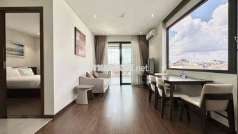 CHDV full nội thất, cực rộng, ban công cử sổ ngay gần sân bay TSN