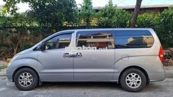 Hyundai Starex 2015 2.5D MT - 300000 km