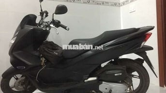 Muốn bán xe tay ga pcx màu đen, sử dụng 2017