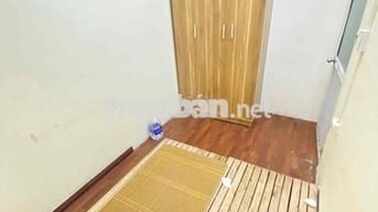 cho thuê phòng trọ giá 1,9tr ở lý sơn ngọc thuỵ gần cầu đông trù