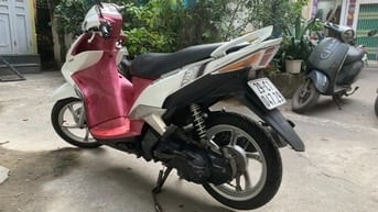 Cần bán xe Yamaha LUVIRS 125cc màu trắng, biển 29C1