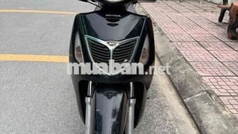Cần bán xe như hình nhập Ý,zin đét 150 cc