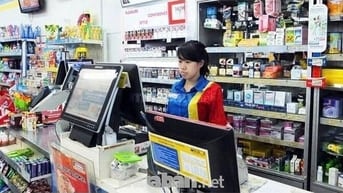 CỬA HÀNG KHU VỰC QUẬN 10 CẦN TUYỂN NỮ BÁN HÀNG 