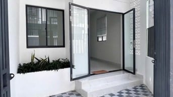 Bán nhà  góc 2MT-ôtô đậu cửa-DT80m2-2PN-2WC-vĩnh Hải-Nha Trang-chỈ 3T8