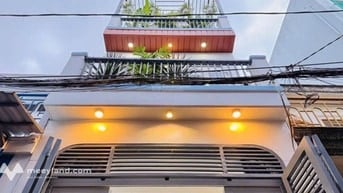 Bán nhà cực hot Nguyễn Tri Phương, P5, Quận 10, 3,1 tỷ, sổ hồng riêng