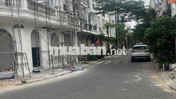 Nhà phố 22/12 KDC Đại Ngàn Visiip1