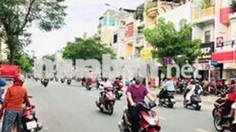 Nhà bán.mặt tiền đg.trường chinh.p12.tân bình