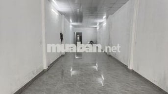 🏢 Cho thuê nhà mặt tiền thương mại, phù hợp làm: Showroom / Kho / Ở