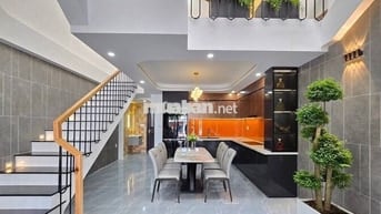 Chính chủ bán gấp nhà Bình Tân 4x10m 1 trệt 2 lầu giá 1.9 tỉ, SHR