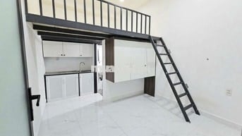 CHO THUÊ DUPLEX Ở NGAY CẦU SẮT NGUYỄN THÁI SƠN ,GV