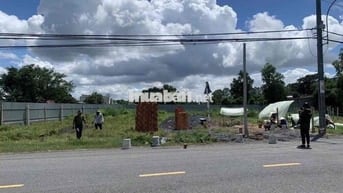 Cần tiền xoay việc nên bán lô đất cực đẹp ngay mặt tiền Xã Phước Hiệp