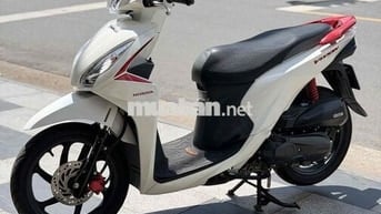 vison 2020 trắng đỏ