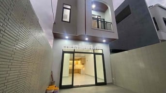 Bán nhà 2 tầng mới xây đường Hói Kiểng 15, Nam Hoà Xuân, Đà Nẵng