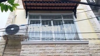 NHÀ BÌNH THẠNH 4 PHÒNG 6WC - CÓ MÁY LẠNH