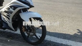 Yamaha Exciter 135 Trắng đen
