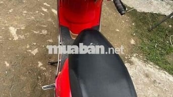 SYM Attila màu Đỏ