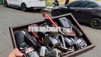 Cho thuê xe tự lái và có tài HCM