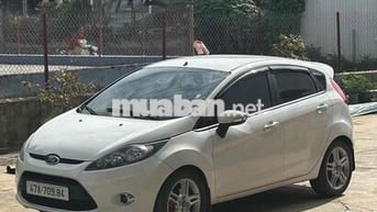 Ford Fiesta 2012 1.6 AT Hatchback - 125000 km