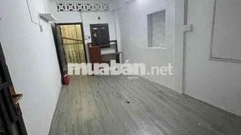 cho thuê nhà nguyên căn. 2pn1wc Tô Hiến Thành Q10