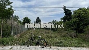 Bán đất mặt tiền đường Lê Huy Lưu 233m2