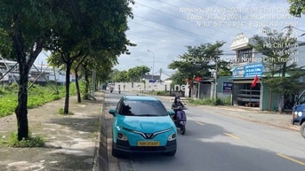 Bán nhà Bạch Đằng Quận Bình Thạnh, DT 100M2. Ngang 8m.Hẻm ô tô sát MT