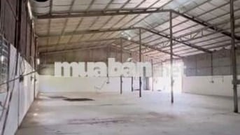 Kho diện tích 400m2 ở Đường Nguyễn Văn Tạo cần cho thuê gấp giá rẻ