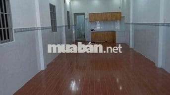 Cho thuê nhà gần quốc lộ 1k, ngã 3 cây lơn sân xe 7 chỗ