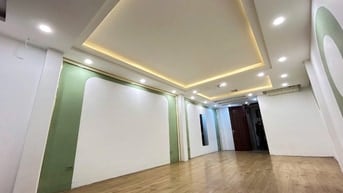 Cho thuê nhà mặt phố Trung Phụng, Quận Đống Đa