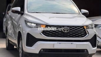 Toyota Innova Cross CVT 2025 - 3000 km bao check