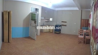 Phòng 40m2 khép kín thoáng mát khu 7,2 Vĩnh Phúc, đường Bưởi