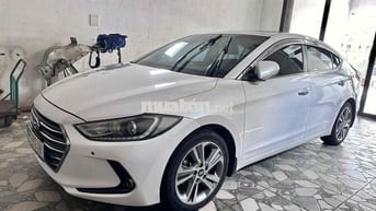 Hyundai Elantra 2019 2.0AT - 55000 km